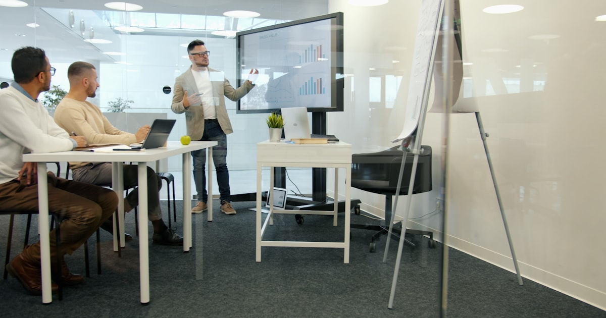 Podnikání v důchodu: výhody, povinnosti a daňové úlevy