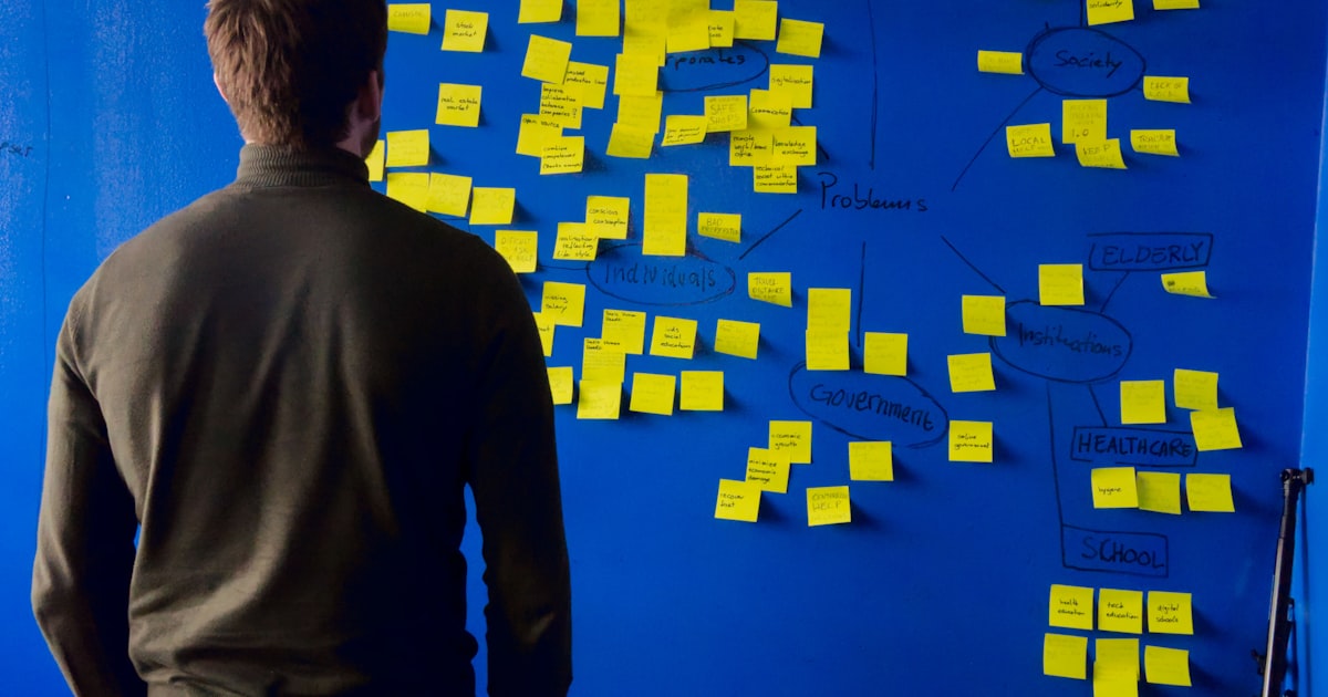 Jak ušetřit 10 hodin měsíčně na účetnictví: Automatizace pro OSVČ